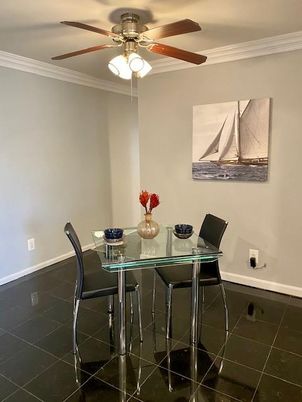 Dining room, Interior