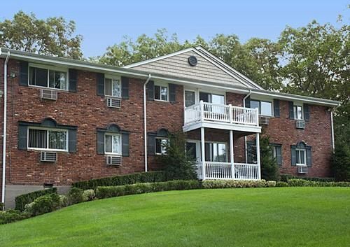 Backyard, Exterior, Facade, Brick Facade, Georgian