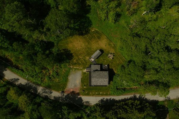 Exterior, Drone