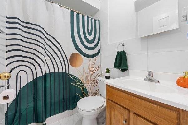 Bathroom, Interior