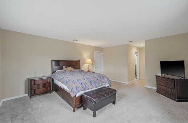 Bedroom, Interior, Recessed Lighting