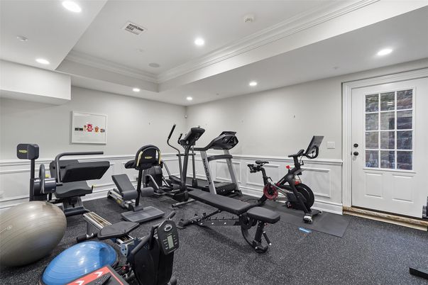 Fitness Equipment, Interior, Recessed Lighting