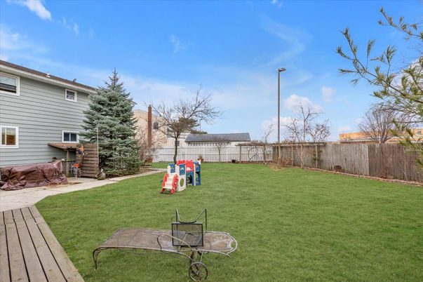 Backyard, Exterior, Playground
