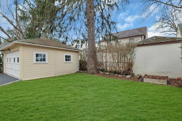 Backyard, Detached Garage, Exterior