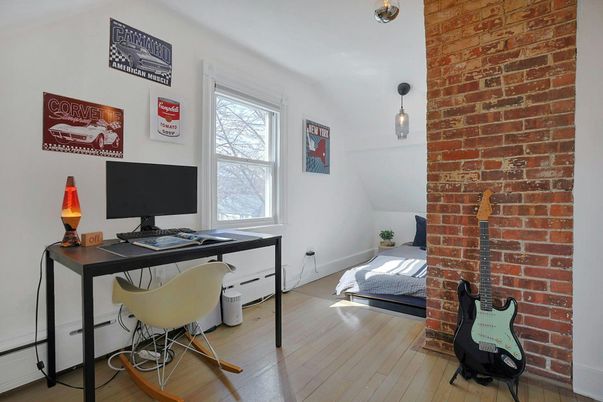 Home Office, Interior, Pendant Lights, Stone Walls, Wood Texture Flooring