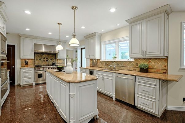 Interior, Kitchen, Pendant Lights, Recessed Lighting, Stainless Steel Appliances