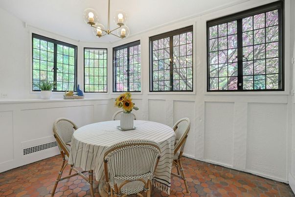 Dining room, Interior, Pendant Lights