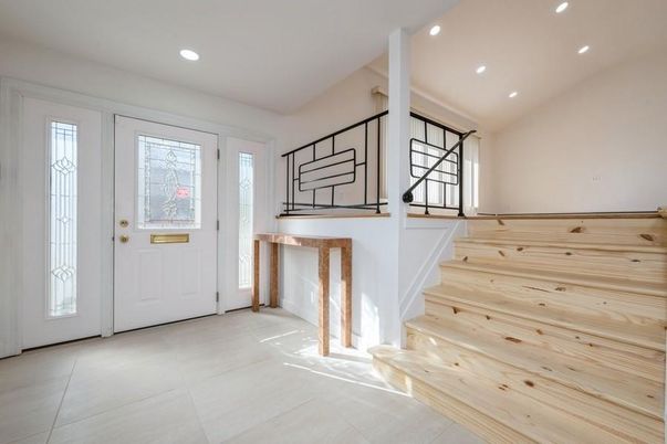 Interior, Recessed Lighting