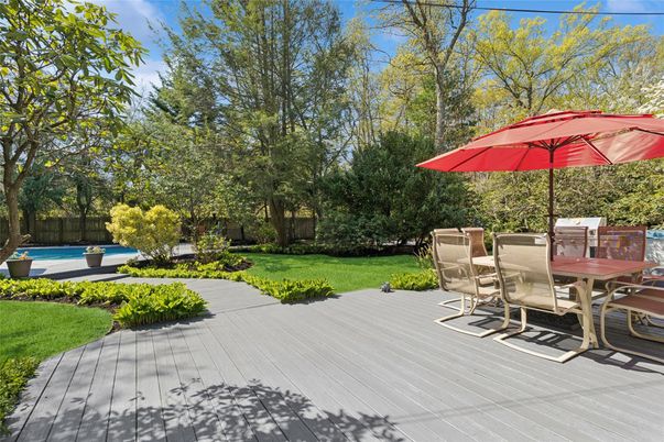 Exterior, Hot Tub