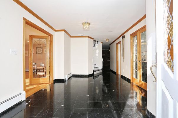 Interior, Marble