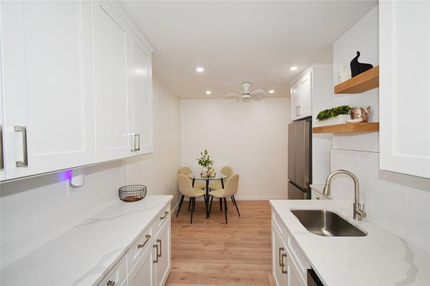 Dining room, Interior, Kitchen, Recessed Lighting, Wood Texture Flooring