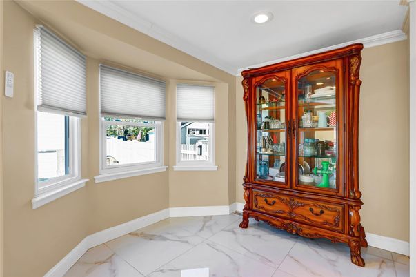 Interior, Marble, Recessed Lighting