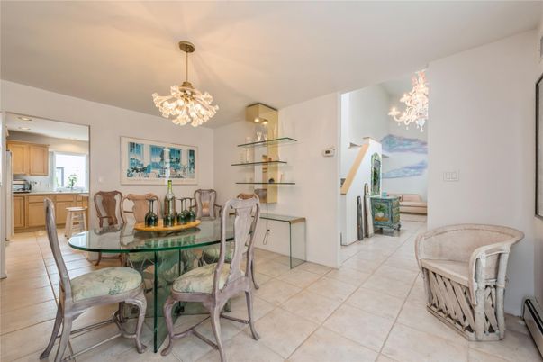 Chandelier, Dining room, Interior