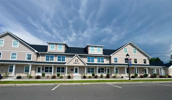 Exterior, Facade, Farmhouse