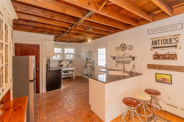 Interior, Kitchen, Pendant Lights, Wooden Beams, Wooden Ceilings