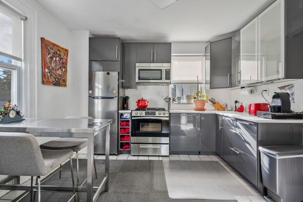 Interior, Kitchen, Stainless Steel Appliances