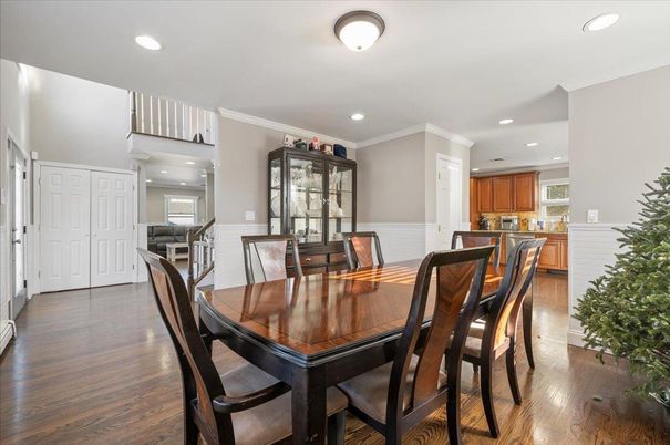 Dining room, Interior, Recessed Lighting, Wood Texture Flooring