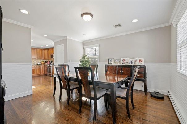 Dining room, Interior, Kitchen, Recessed Lighting, Wood Texture Flooring