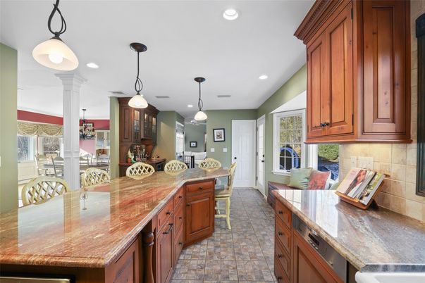 Dining room, Interior, Kitchen, Pendant Lights, Recessed Lighting