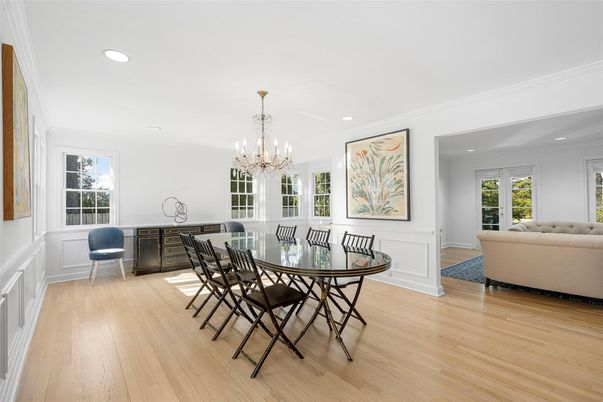 Chandelier, Dining room, Interior, Living room, Recessed Lighting, Wood Texture Flooring