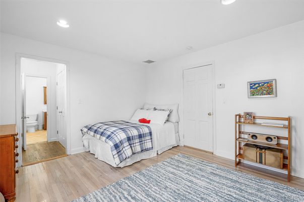 Bathroom, Bedroom, Interior, Recessed Lighting, Wood Texture Flooring