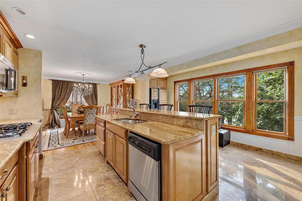 Chandelier, Dining room, Interior, Kitchen, Recessed Lighting