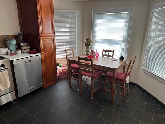 Dining room, Interior