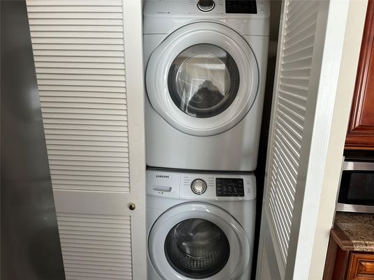 Interior, Utility Closets, Washer