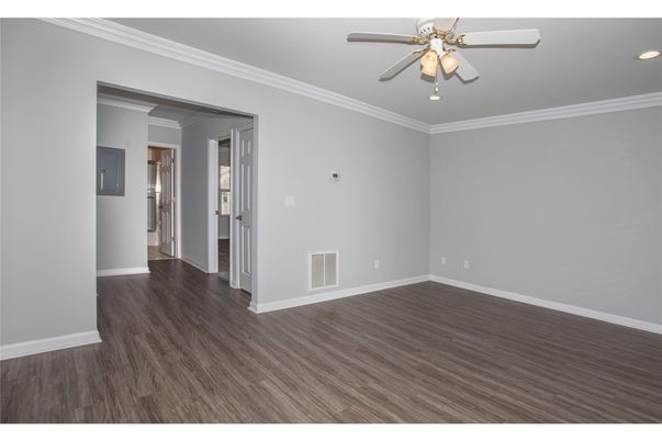 Empty room, Interior, Recessed Lighting, Wood Texture Flooring
