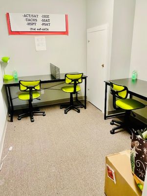 Home Office, Interior