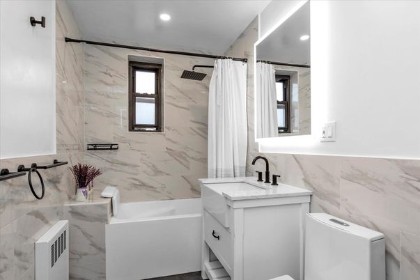 Bathroom, Interior, Marble Walls, Recessed Lighting