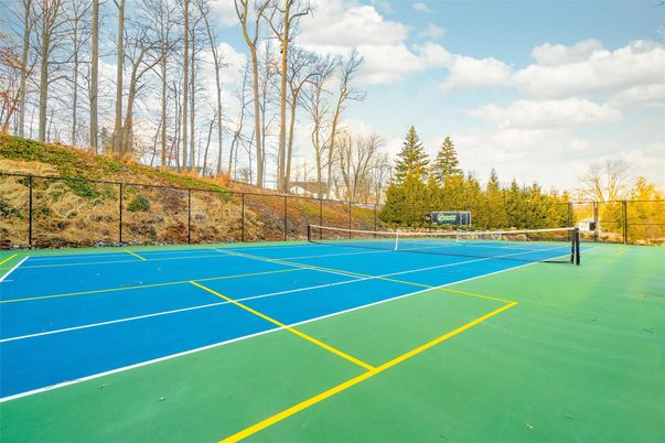 Exterior, Tennis Courts