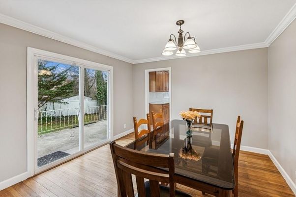 Chandelier, Dining room, Interior, Wood Texture Flooring