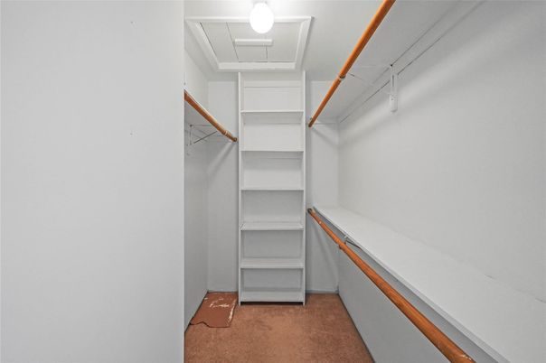 Interior, Walk-in Closets