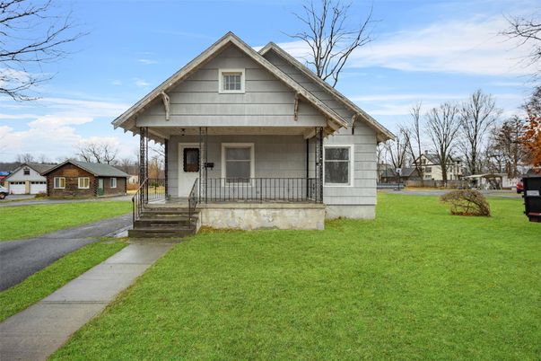 Exterior, Facade, American Craftsman