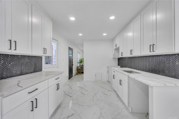Interior, Kitchen, Marble, Recessed Lighting