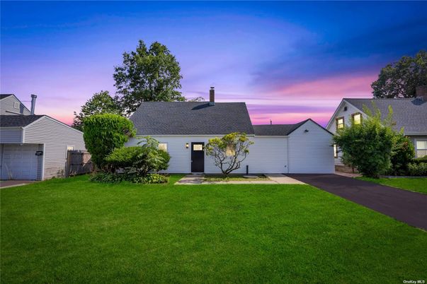 Attached, Backyard, Exterior, Facade, Cape Cod