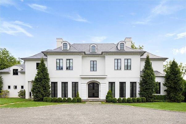 Attached, Exterior, Facade, French Provincial