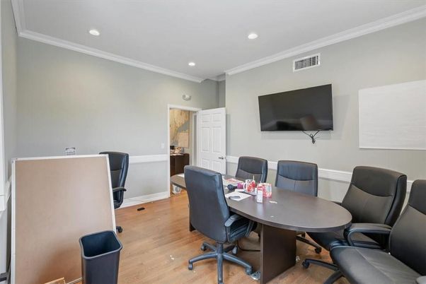 Home Office, Interior, Recessed Lighting, Wood Texture Flooring
