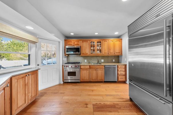 Interior, Kitchen, Recessed Lighting, Stainless Steel Appliances, Wood Texture Flooring