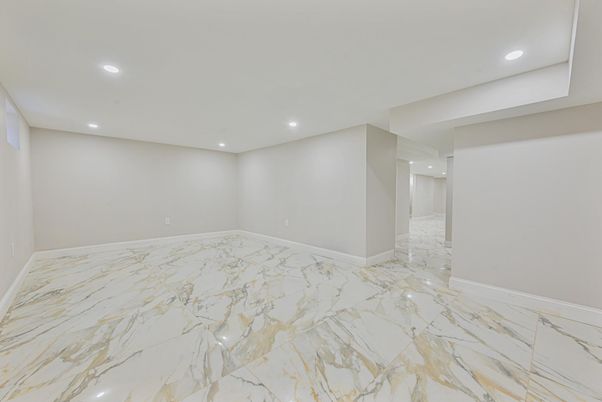 Empty room, Interior, Marble, Recessed Lighting