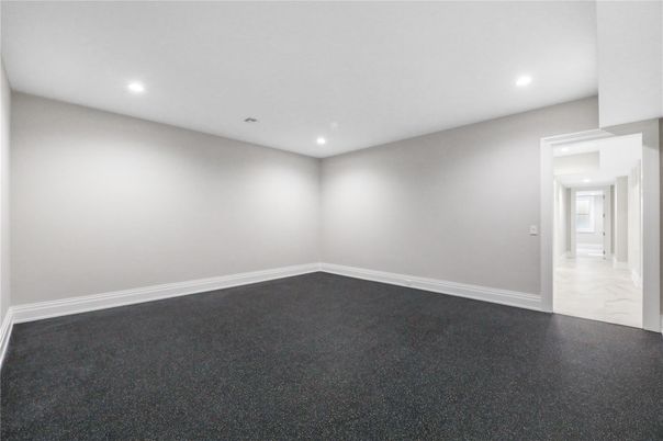Empty room, Interior, Marble, Recessed Lighting
