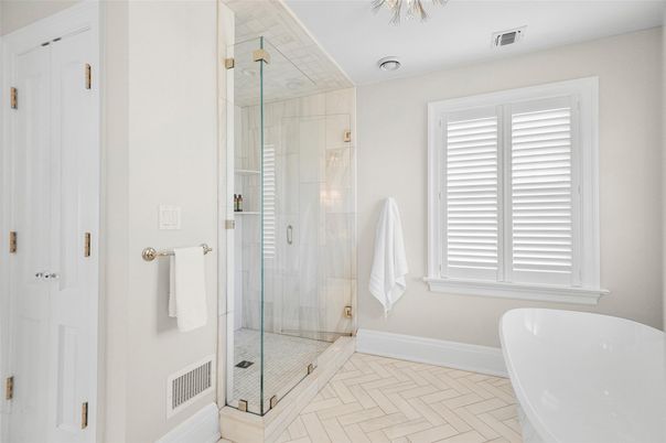 Bathroom, Free Standing Baths, Glass Shower, Interior