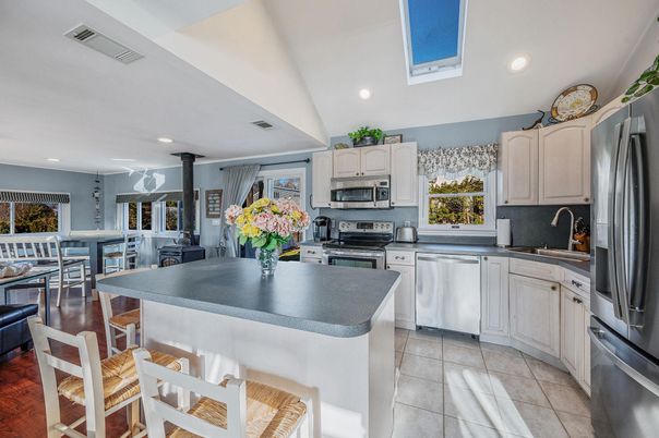 Dining room, Interior, Kitchen, Recessed Lighting, Stainless Steel Appliances