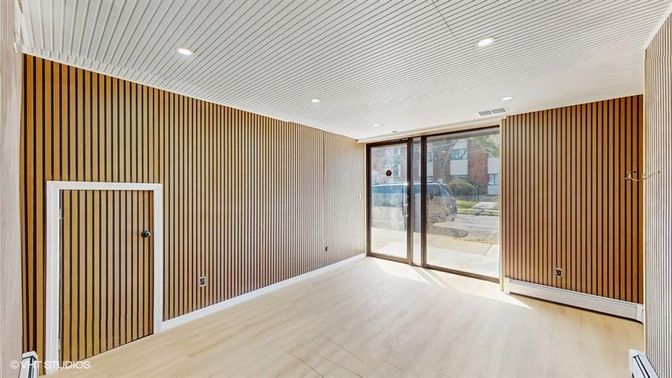 Empty room, Interior, Recessed Lighting, Wood Texture Flooring