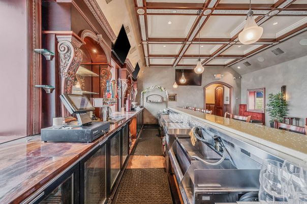Interior, Kitchen, Pendant Lights, Recessed Lighting, Wooden Beams