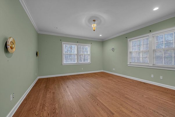 Empty room, Interior, Recessed Lighting, Wood Texture Flooring