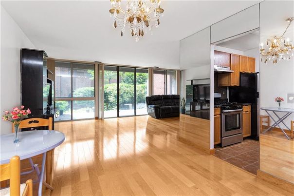 Chandelier, Interior, Kitchen, Wood Texture Flooring