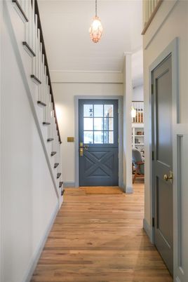 Interior, Pendant Lights, Wood Texture Flooring