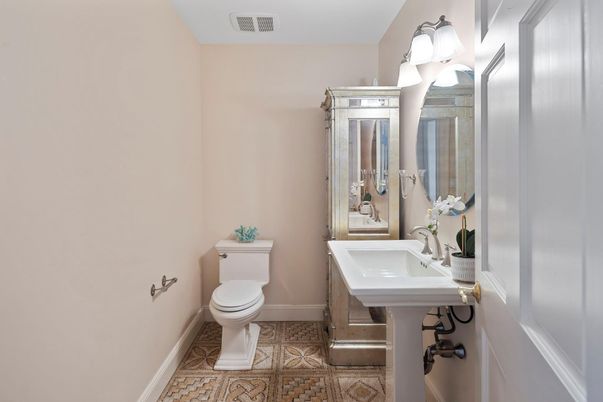 Bathroom, Interior